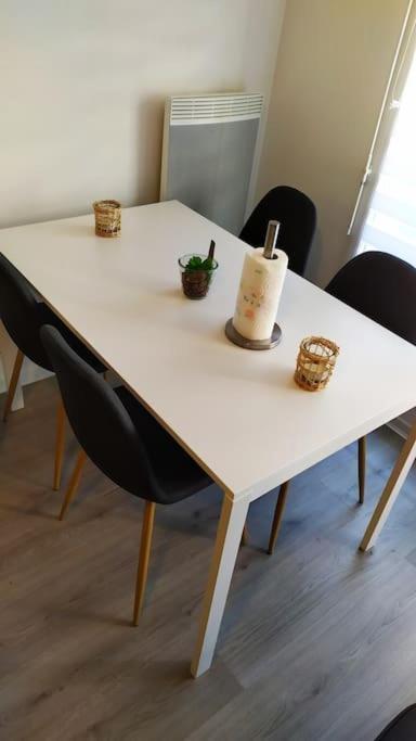 T2 De 42M² A Proximite De La Gare A 30Min De Paris Apartment Mantes-la-Jolie Exterior photo